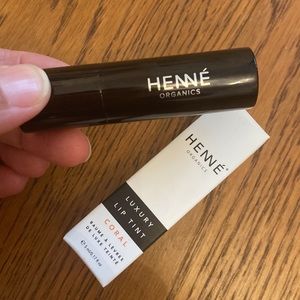 HENNÉ Organics Lip Tint - Coral